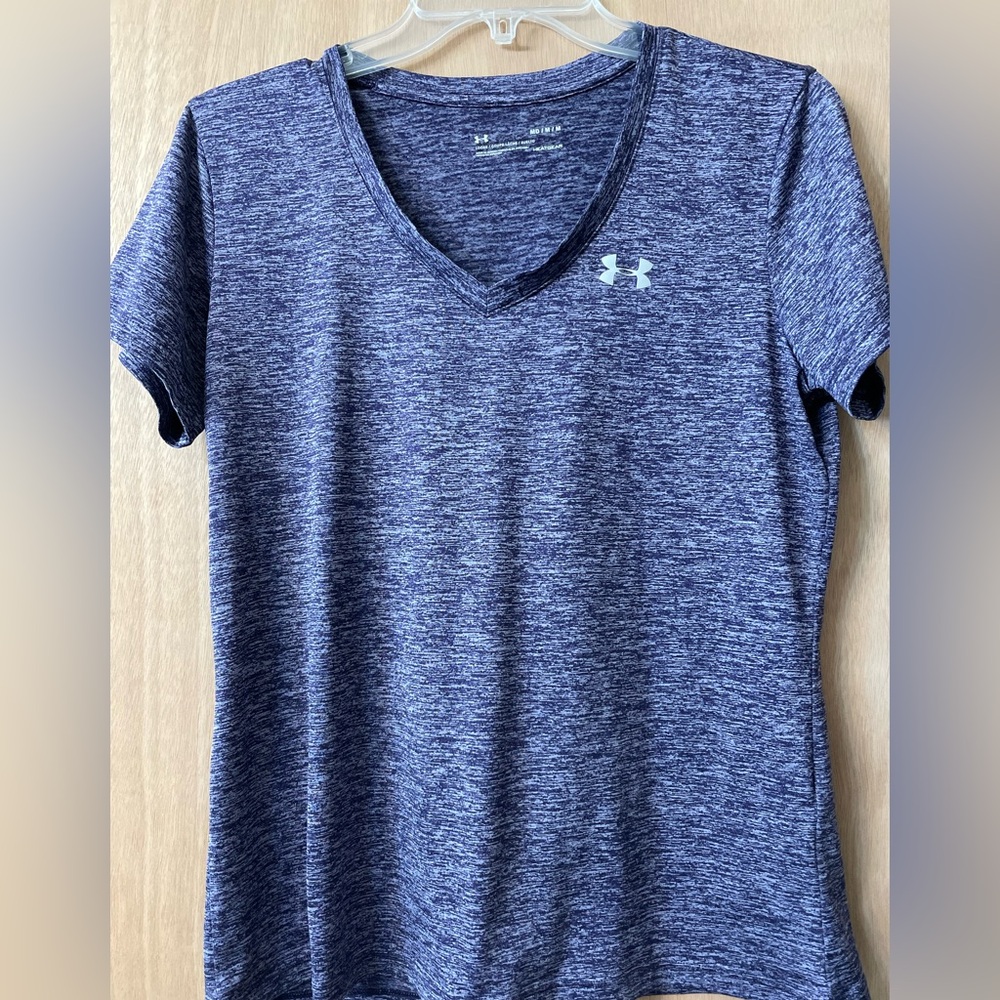 Under Armour Women's Purple Heathered V-Neck Tee